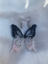 Load image into Gallery viewer, Black and white butterfly wing earrings
