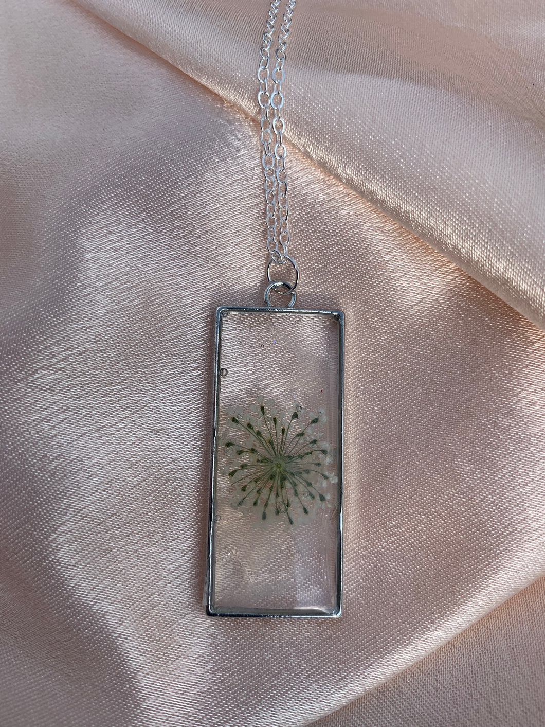 Sliver flower necklaces