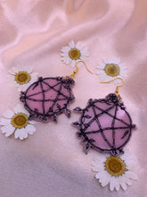 Load image into Gallery viewer, Pink pentagram earrings
