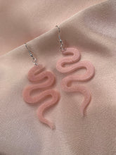 Load image into Gallery viewer, Pink with gold glitter snake earrings

