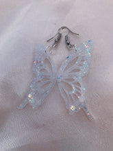 Load image into Gallery viewer, White iridescent butterfly wing earring
