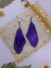 Load image into Gallery viewer, Purple glitter wing earrings
