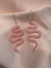 Load image into Gallery viewer, Pink with gold glitter snake earrings
