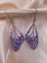 Load image into Gallery viewer, Green/purple glow wing earrings
