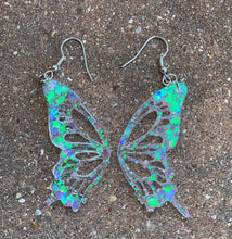 Load image into Gallery viewer, Green butterfly wing earrings (MADE TO ORDER)
