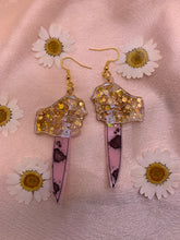 Load image into Gallery viewer, Pink and gold horror knife earrings
