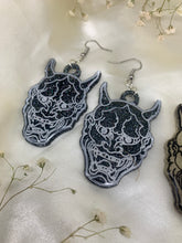 Load image into Gallery viewer, Demon earrings
