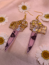 Load image into Gallery viewer, Pink and gold horror knife earrings
